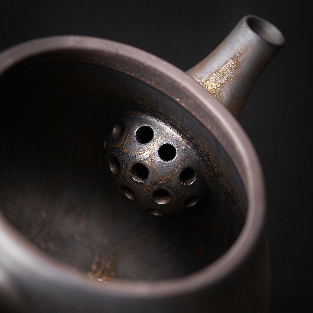 Aurora Teapot