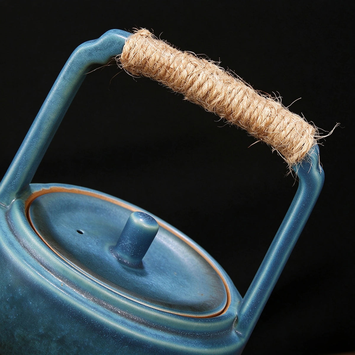 Tiliang Teapot