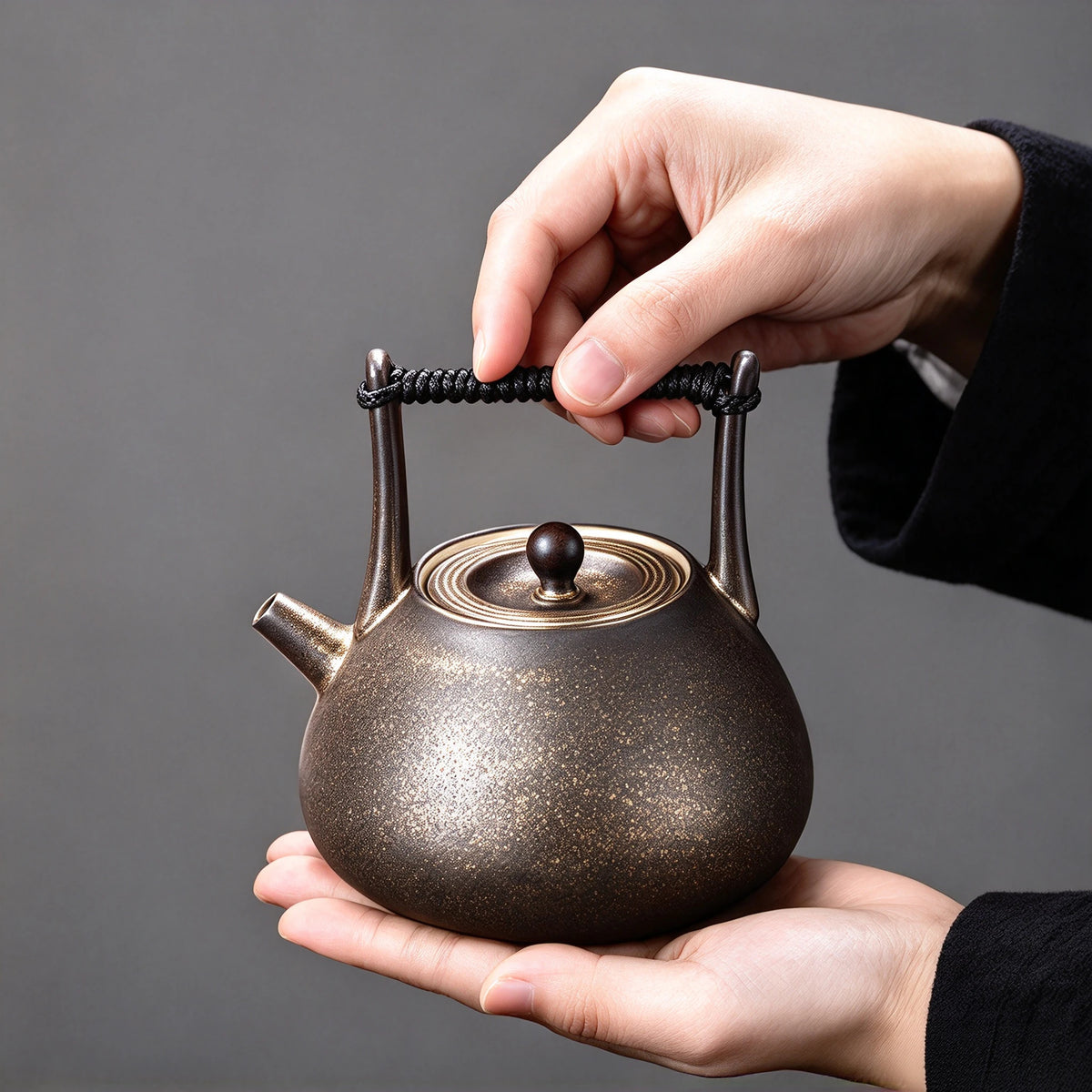 Handcrafted Dark Clay Tiliang Teapot